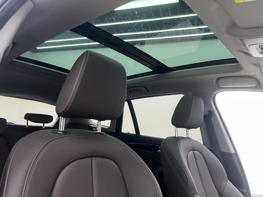 BMW X1 2022 sDrive20Li Premium - Huishida Trading