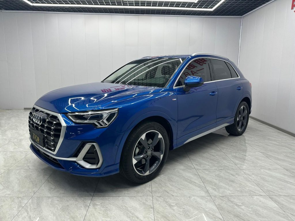Audi Q3 2022 35 TFSI Fashion Dynamic - Huishida Trading
