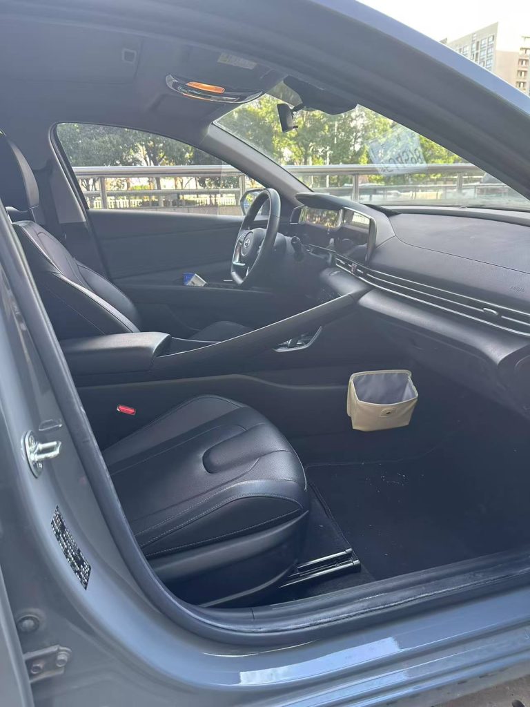 Hyundai Elantra 2021 1.5L CVT LUX Premium Edition - Huishida Trading