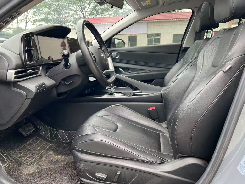 Hyundai Elantra 2021 1.5L CVTLUX Premium Edition - Huishida Trading