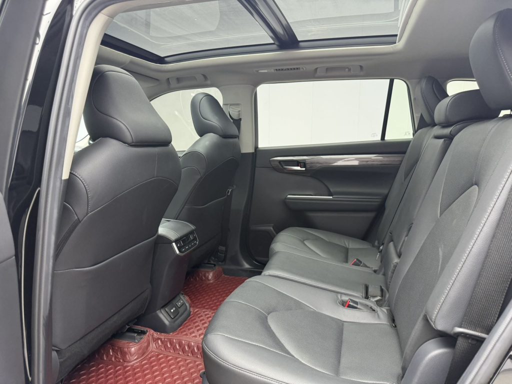 Highlander 2022 Twin Engine 2.5L 4WD Supreme Edition 7-местный - Huishida Trading