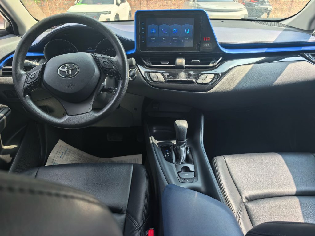 Toyota C-HR 2021 2.0L Comfort Edition - Huishida Trading