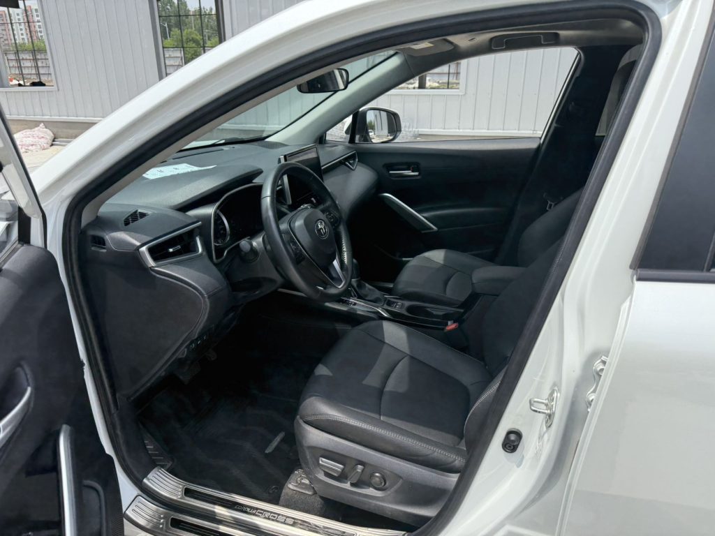 Toyota COROLLA CROSS 2022 2.0L Premium Edition - Huishida Trading