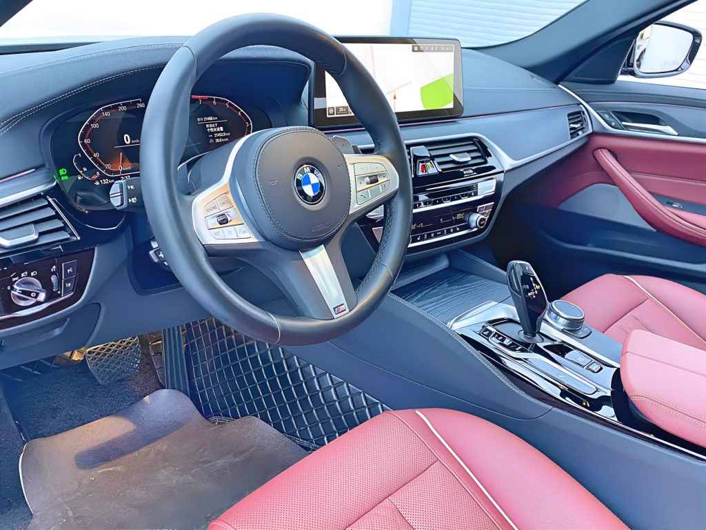 BMW 530Li 2022 530Li Leader M Sport Package - Huishida Trading