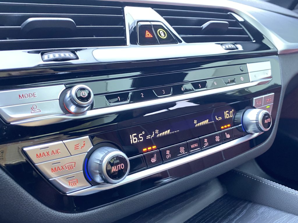 BMW 530Li 2022 530Li Leader M Sport Package - Huishida Trading