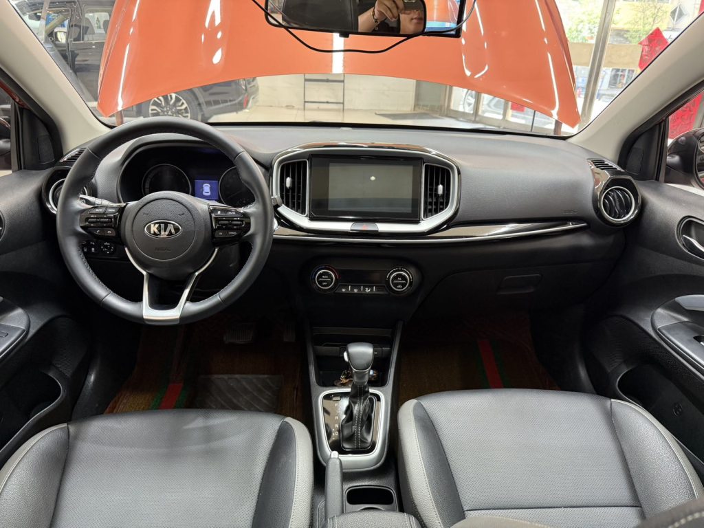 Kia KX1 2021 1.4LCVT Fun Sunroof Edition - Huishida Trading