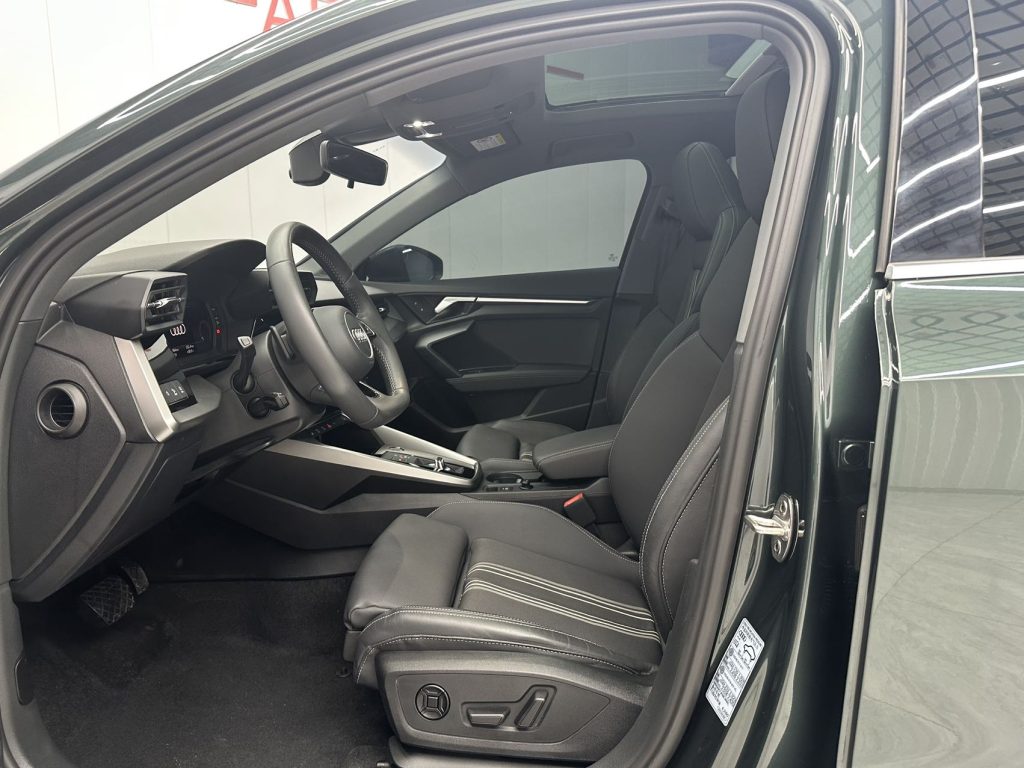 Audi A3 2021 A3L Limousine 35 TFSI Fashion Sport - Huishida Trading