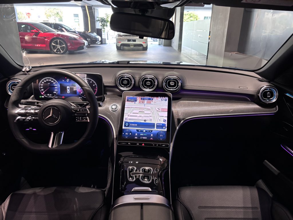 Mercedes-Benz C260 Sport 2022 C 260 L Sport - Huishida Trading