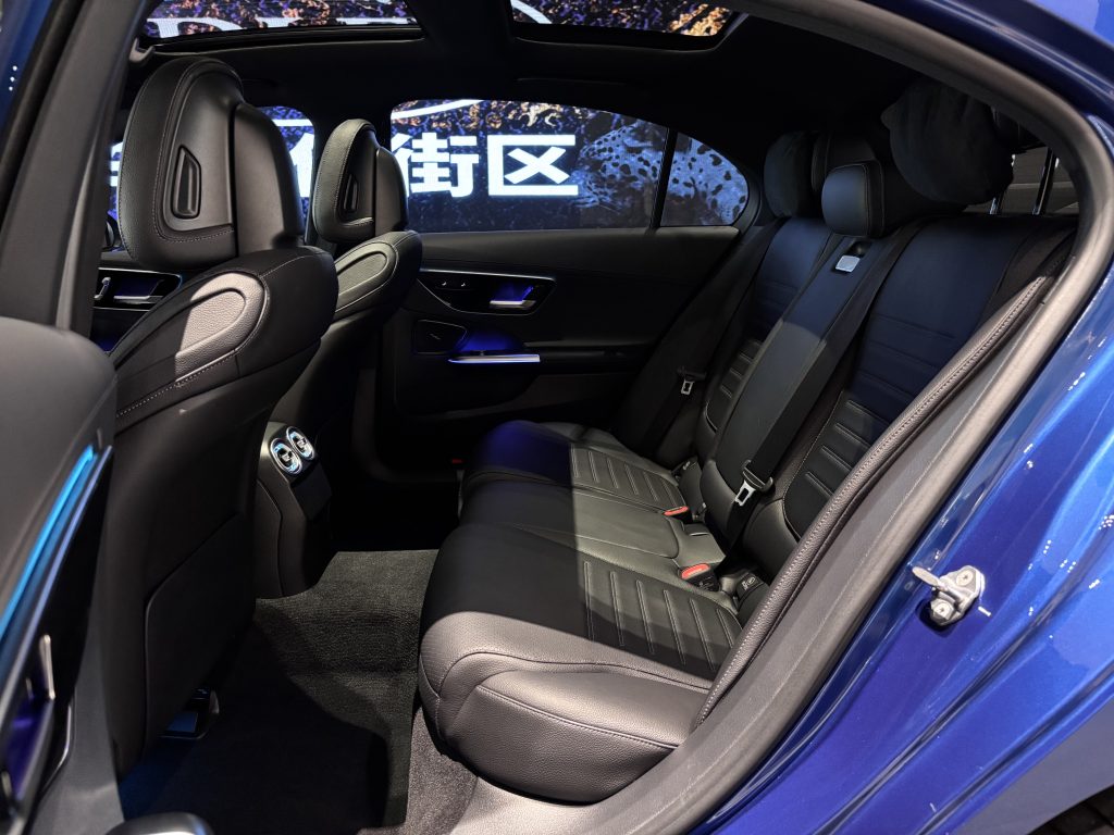 Mercedes-Benz C260 Sport 2022 C 260 L Sport - Huishida Trading
