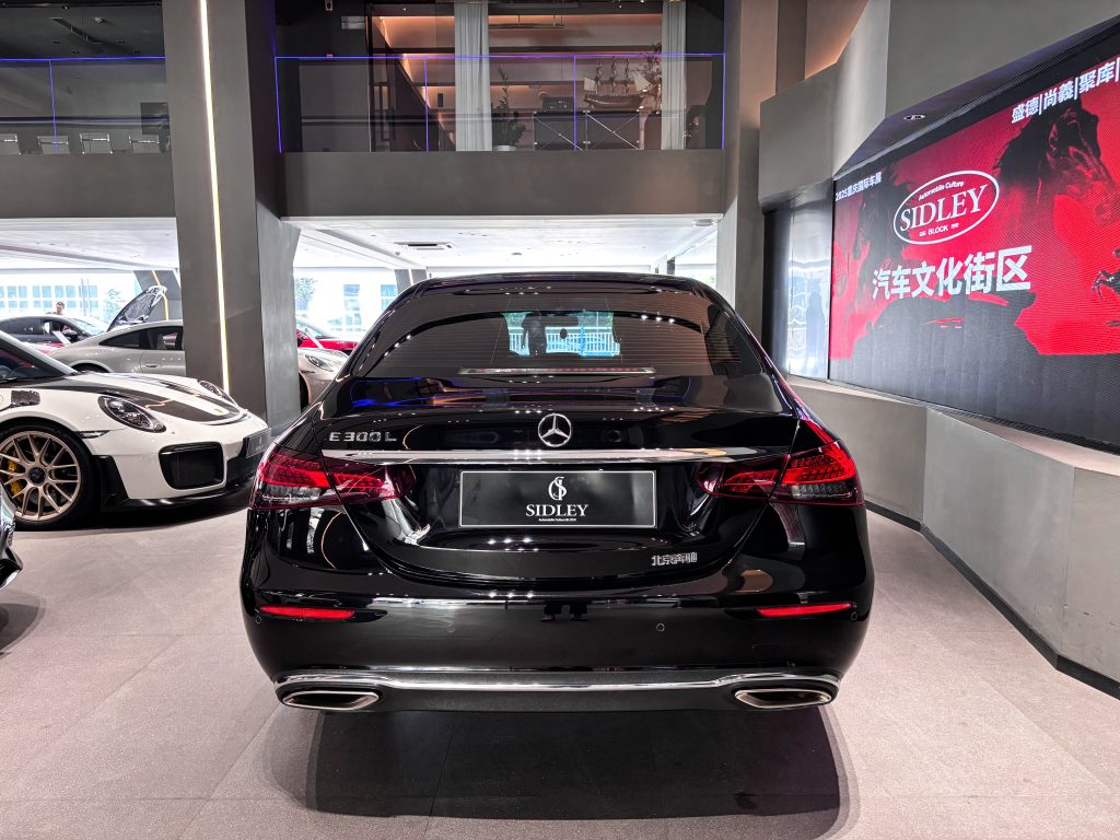 Mercedes-Benz E300L 2022 MODEL MODIFIED II E 300 L STYLE - Huishida Trading