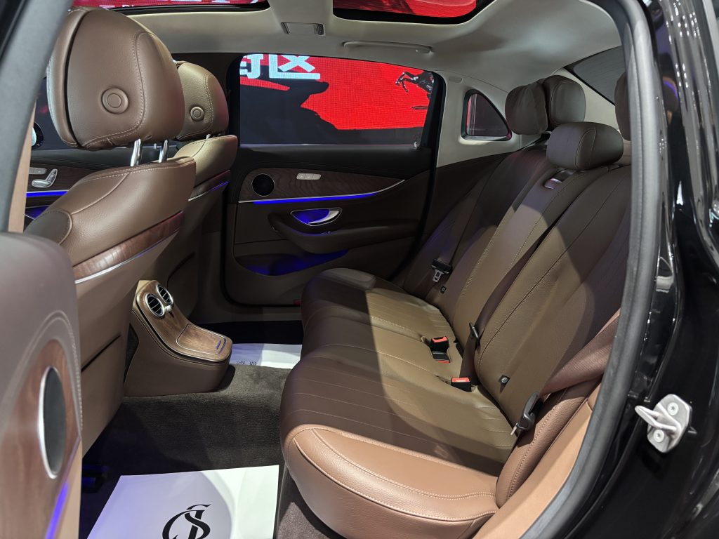 Mercedes-Benz E300L 2022 MODEL MODIFIED II E 300 L STYLE - Huishida Trading