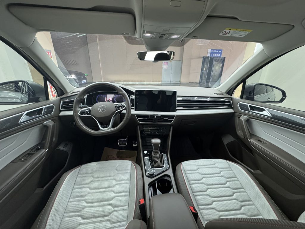 Tiguan-L 2022 380TSI Automatic 4WD R-Line Flagship Edition 7-местный - Huishida Trading