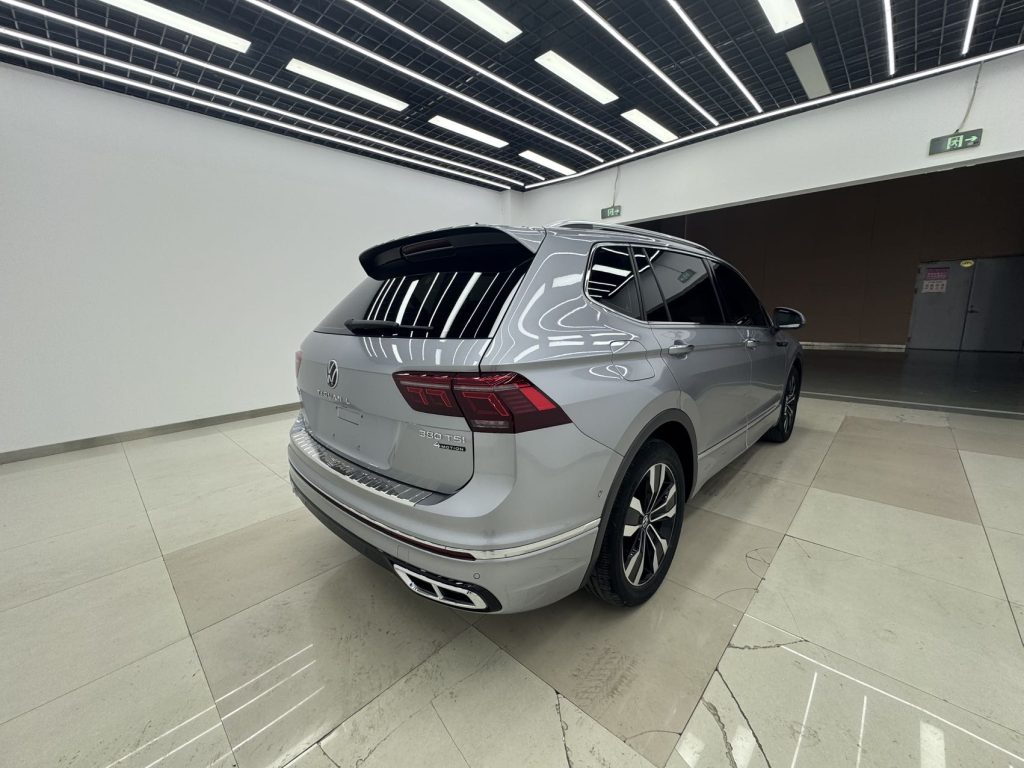 Tiguan-L 2022 380TSI Automatic 4WD R-Line Flagship Edition 7-местный - Huishida Trading