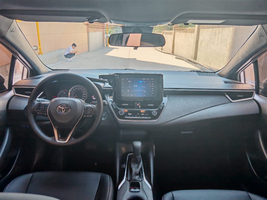 Toyota Levin 2021 Model 185T CVT Luxury Edition - Huishida Trading