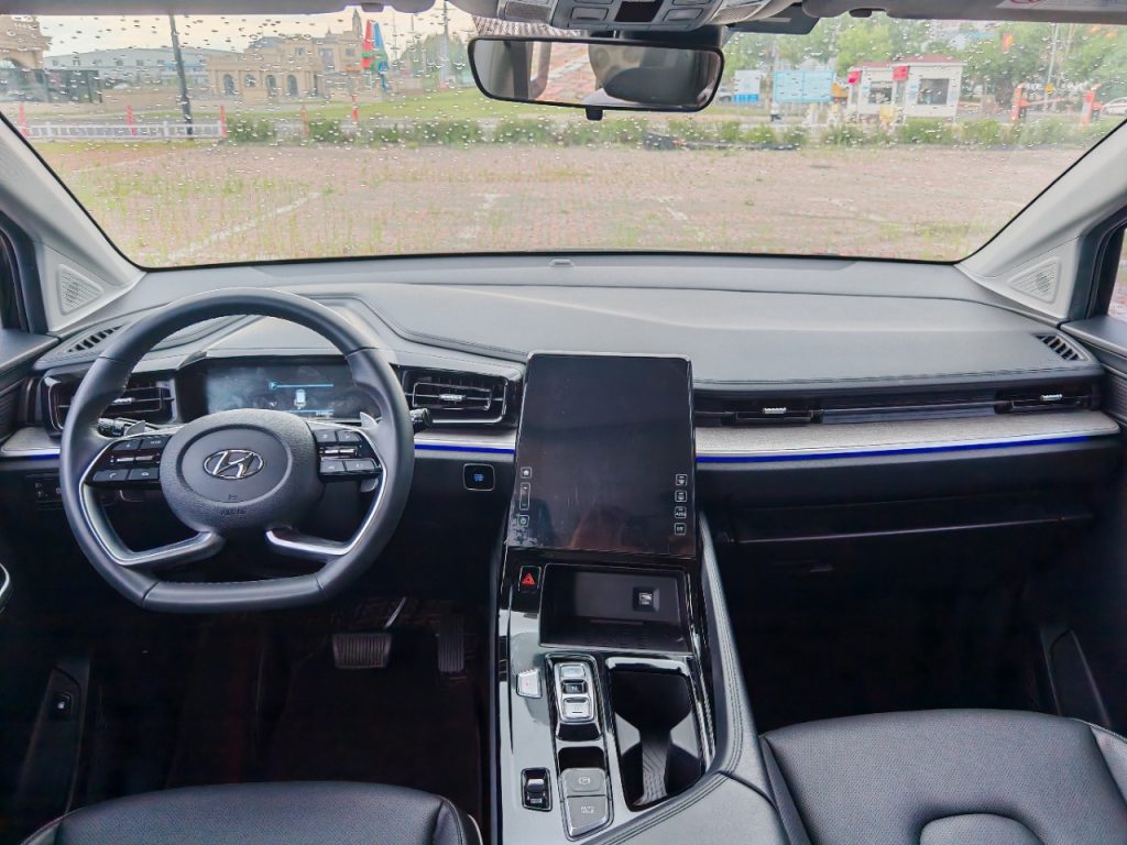 Hyundai Custo 2021 380TGDi Smart Love Premium LUX Premium - Huishida Trading