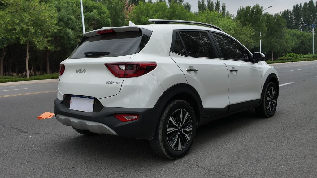 Kia KX1 2021 модельного года, 1,4 л, CVT, автоматическая коробка передач, версия «Fun Enjoy» - Huishida Trading
