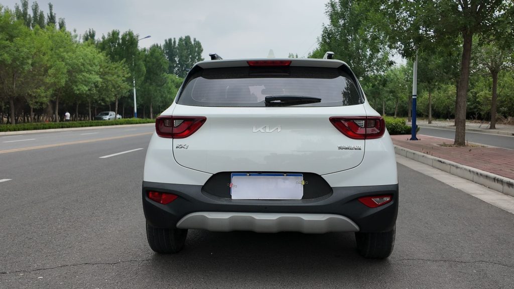 Kia KX1 2021 модельного года, 1,4 л, CVT, автоматическая коробка передач, версия «Fun Enjoy» - Huishida Trading