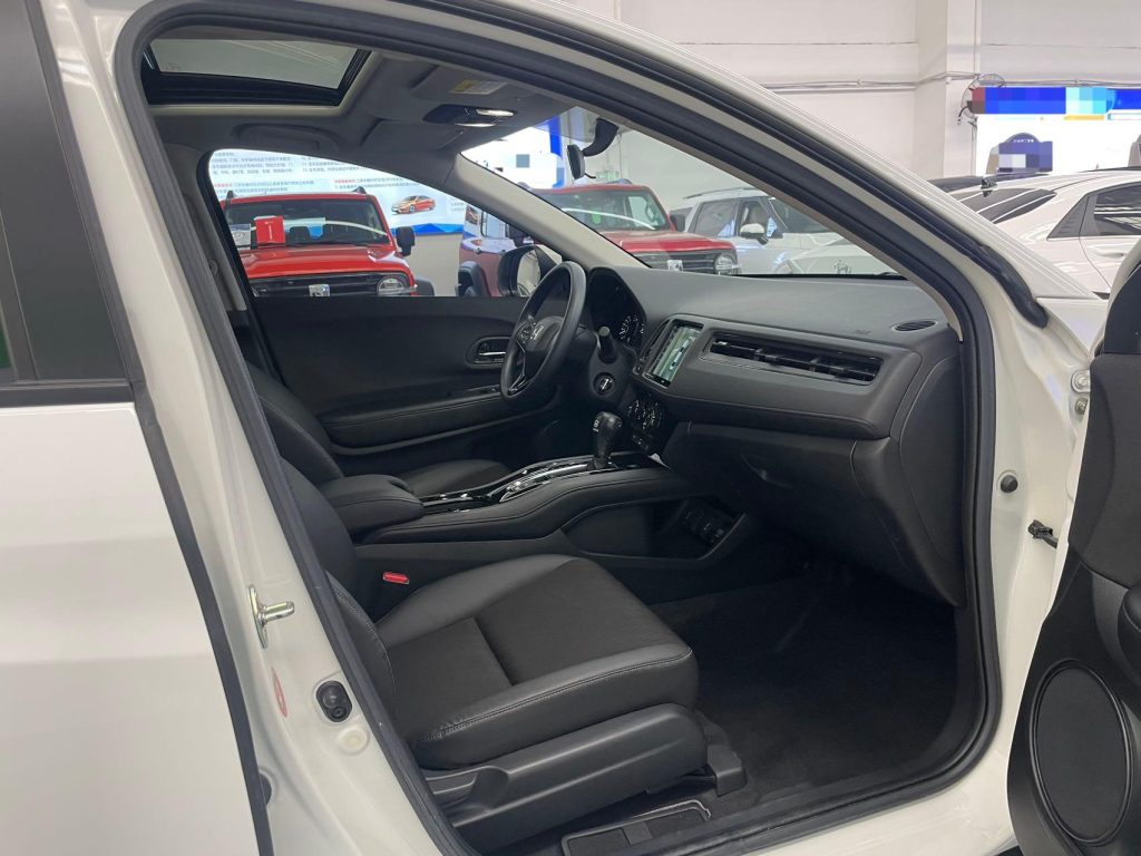 2020 Honda VEZEL Pioneer - Huishida Trading