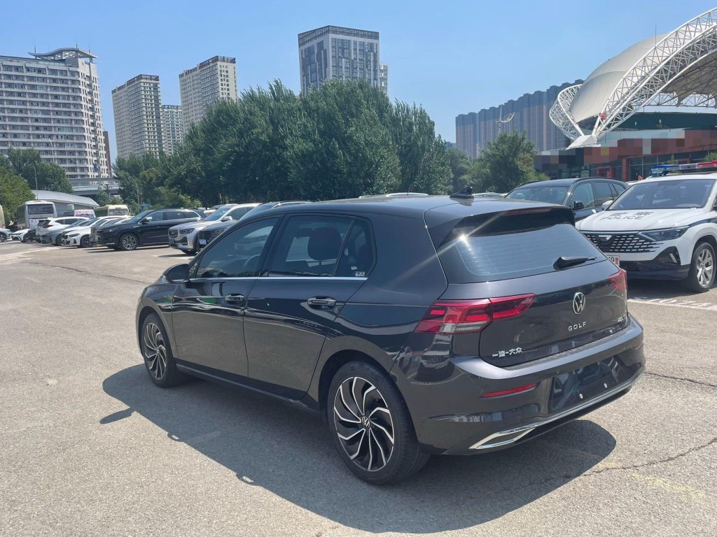 Volkswagen Golf 2021 280TSI DSG Pro - Huishida Trading