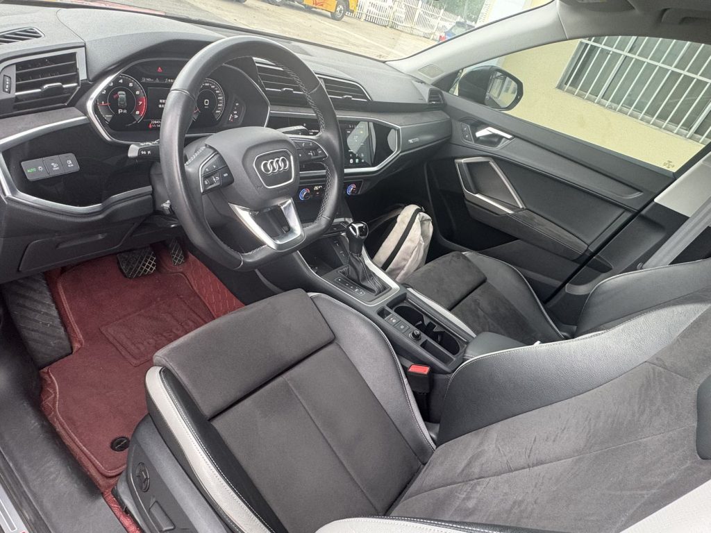 Audi Q3 2022 35 TFSI Stylish Dynamic - Huishida Trading