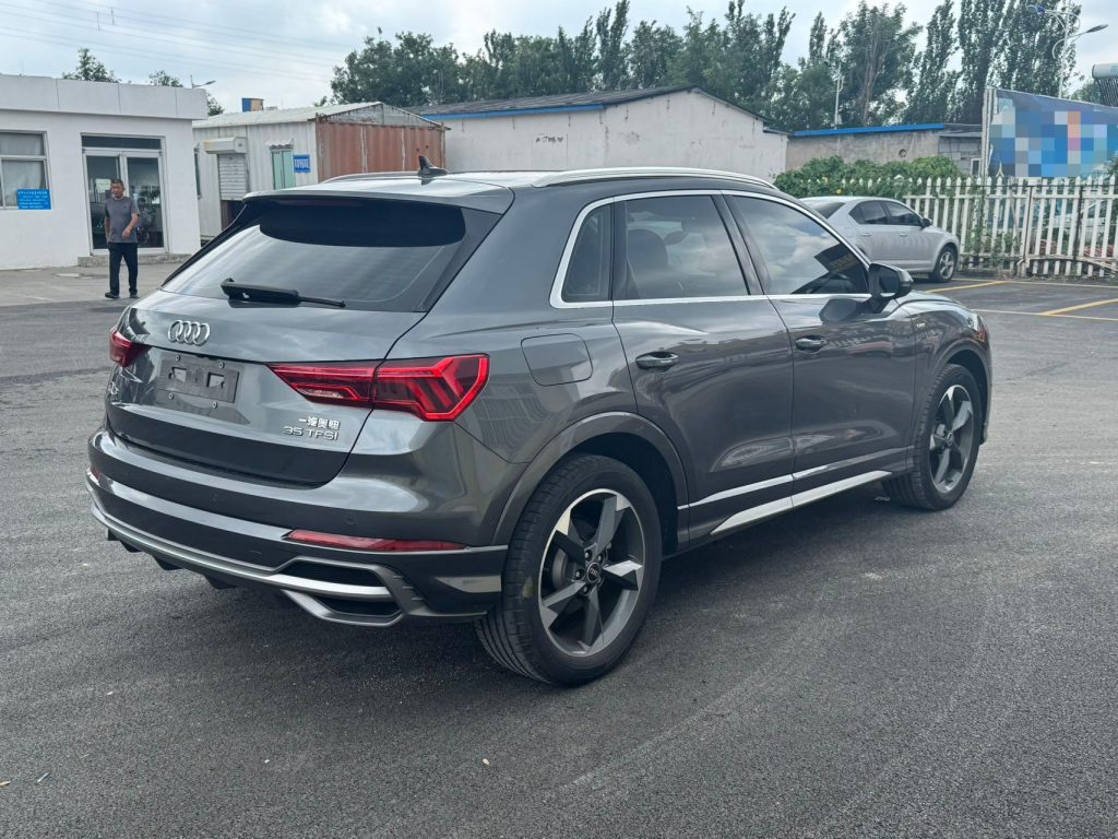 Audi Q3 2022 35 TFSI Stylish Dynamic - Huishida Trading