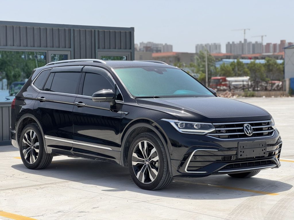 Volkswagen Tiguan L 2023 380TSI R-Line 4WD Yuexiang Edition 7-местный - Huishida Trading
