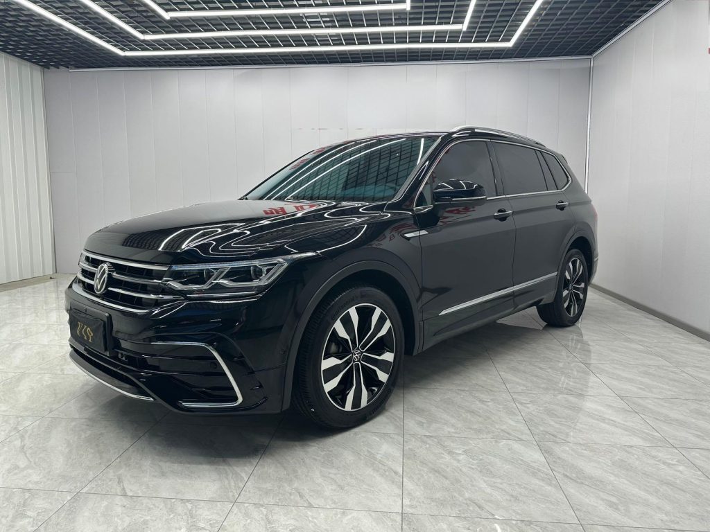 Volkswagen Tiguan-L 2022 380TSI Auto 4WD R-Line 7-местный - Huishida Trading