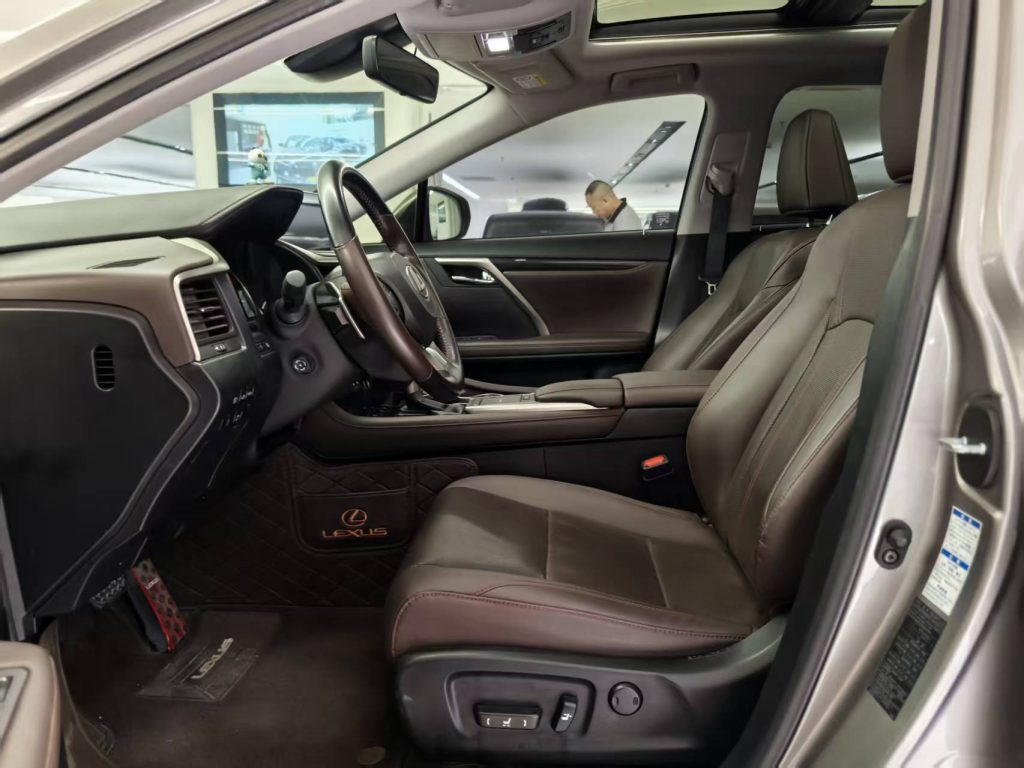 Lexus RX300 2020 Modified 300 4WD Elegant Edition - Huishida Trading