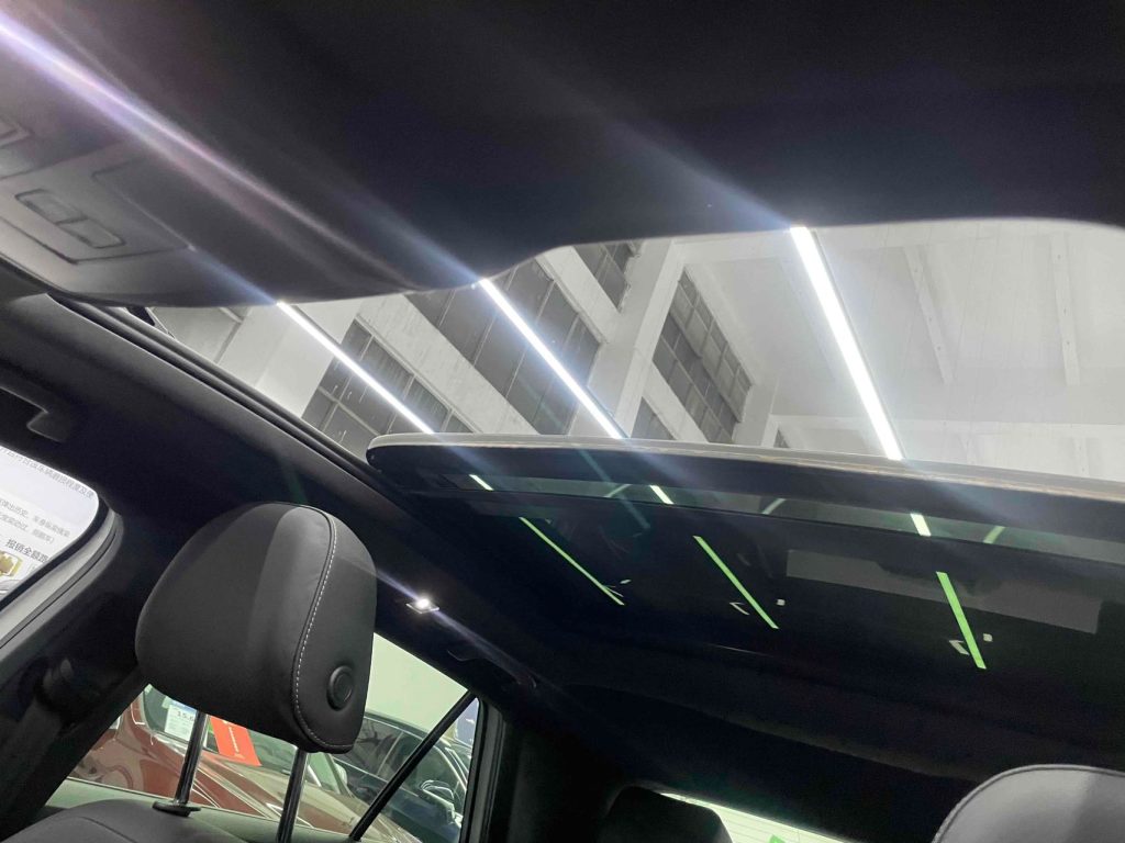 Volkswagen T-ROC 2021 280TSI DSG 2WD R-Line Pro Intelligent Link Edition - Huishida Trading