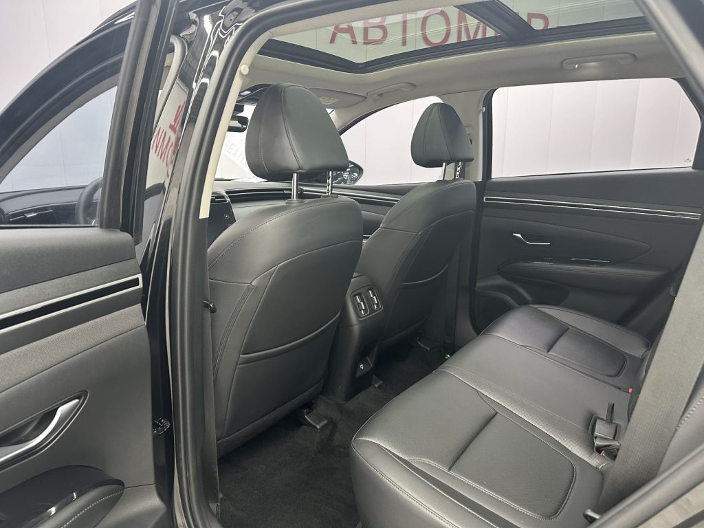 Hyundai Tucson 2021 Tucson L 1.5T DCT LUX Premium Edition - Huishida Trading