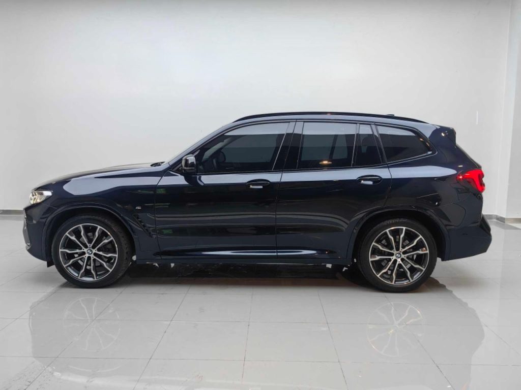 BMW X3 2022 xDrive30i Leader M Obsidian Night Set - Huishida Trading