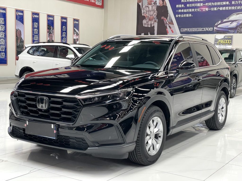 Honda CRV 2023, двухколесный привод, 5-местная версия - Huishida Trading