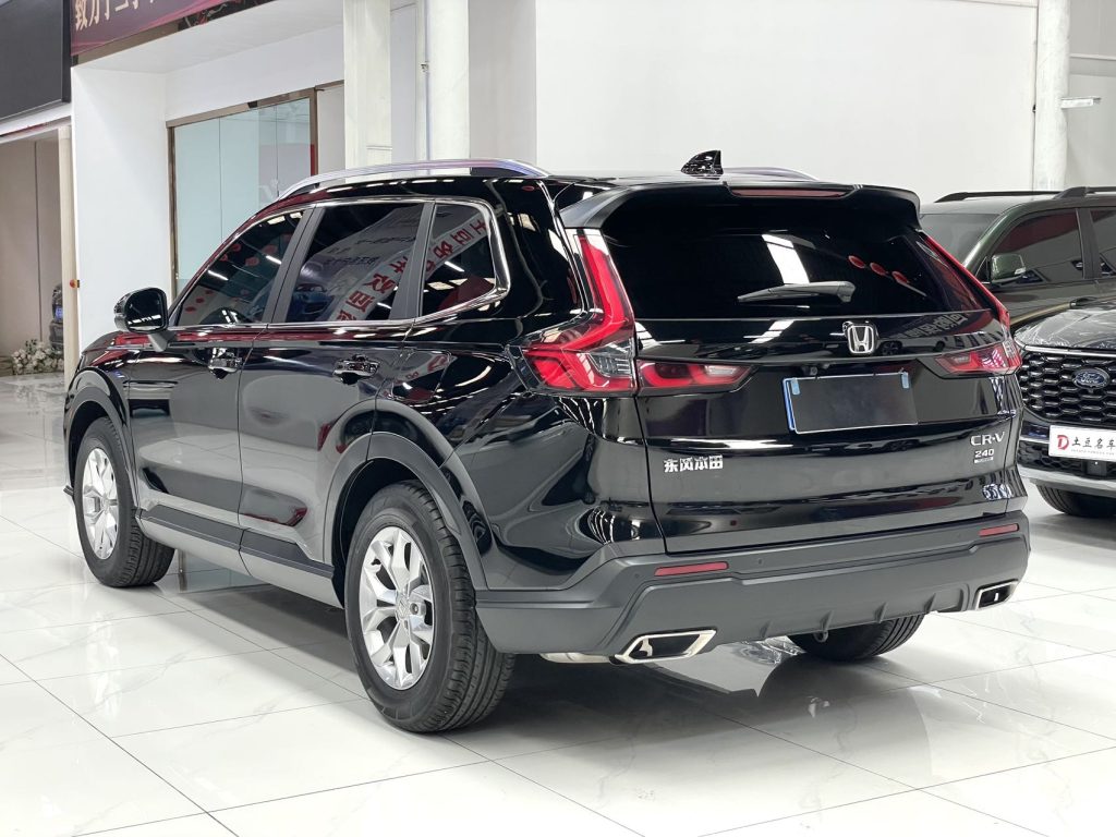Honda CRV 2023, двухколесный привод, 5-местная версия - Huishida Trading
