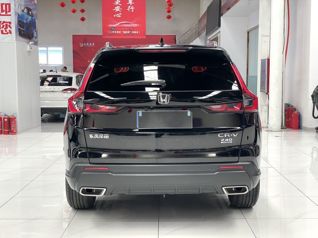 Honda CRV 2023, двухколесный привод, 5-местная версия - Huishida Trading