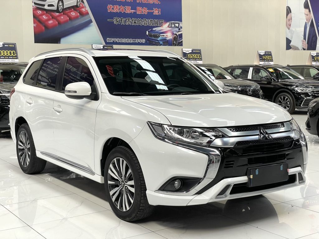 Mitsubishi Outlander 2021 модельного года, 2,0 л, передний привод, 5 мест. - Huishida Trading