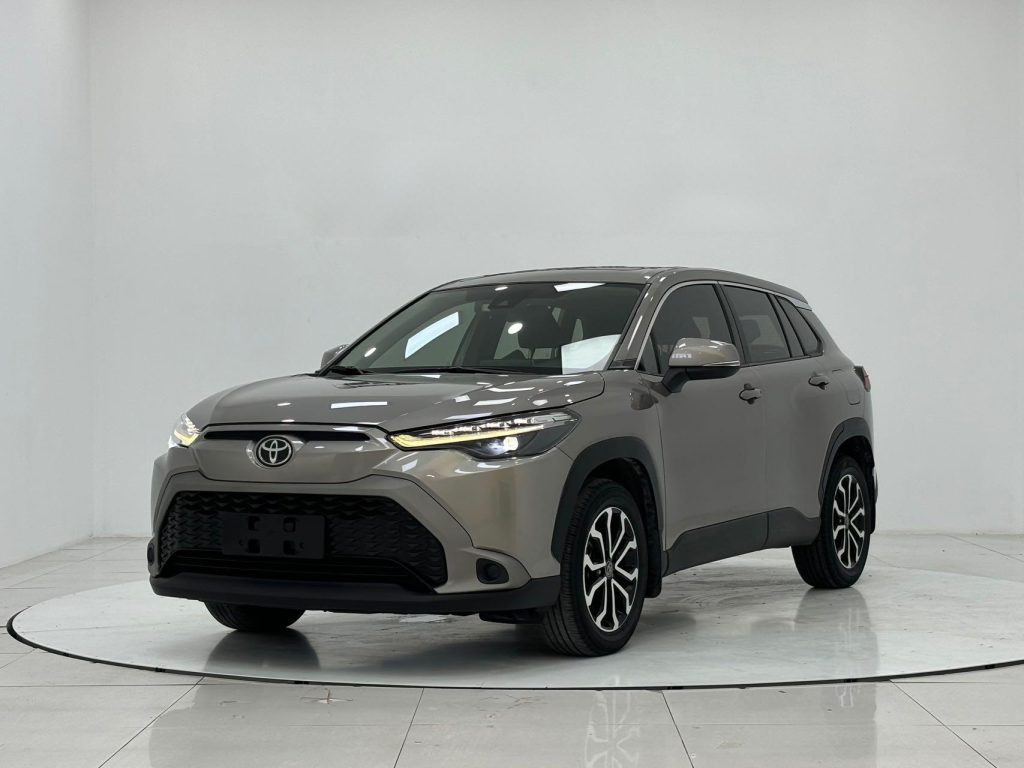 Toyota FRONTLANDER 2022 2.0L CVT Luxury Edition - Huishida Trading
