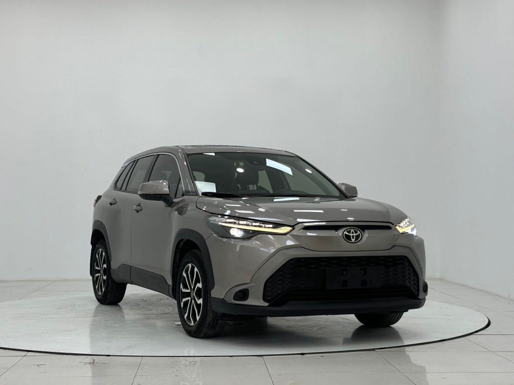 Toyota FRONTLANDER 2022 2.0L CVT Luxury Edition - Huishida Trading