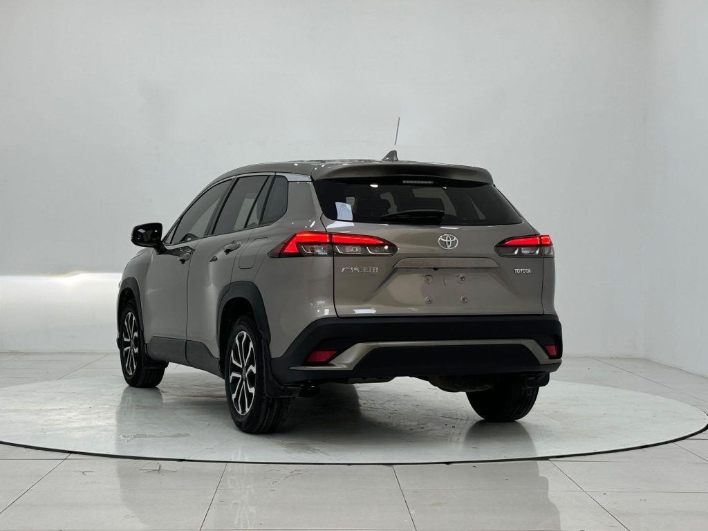 Toyota FRONTLANDER 2022 2.0L CVT Luxury Edition - Huishida Trading