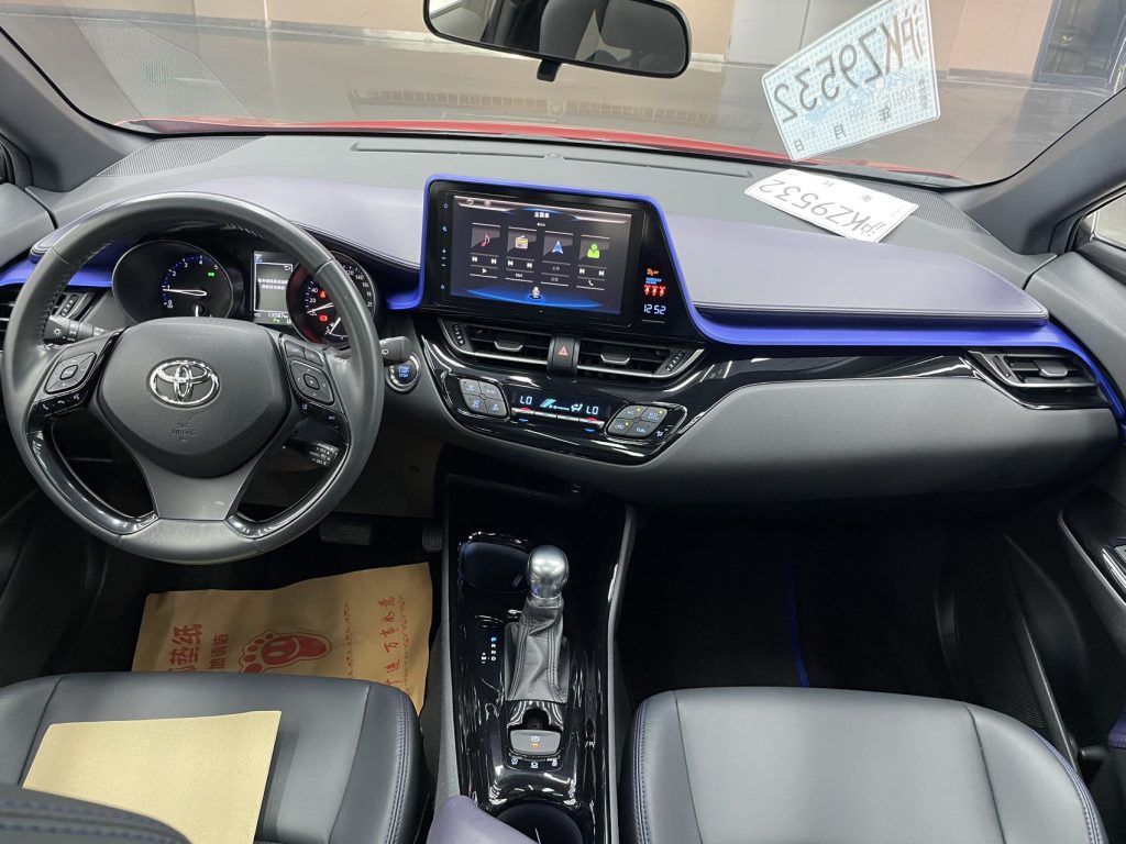 Toyota C-HR 2021 2.0L Deluxe - Huishida Trading