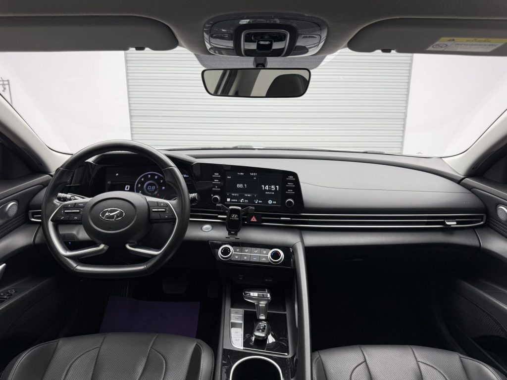 Hyundai Elantra 2021 модельного года, 1,5 л, CVT, GLX Elite Edition - Huishida Trading