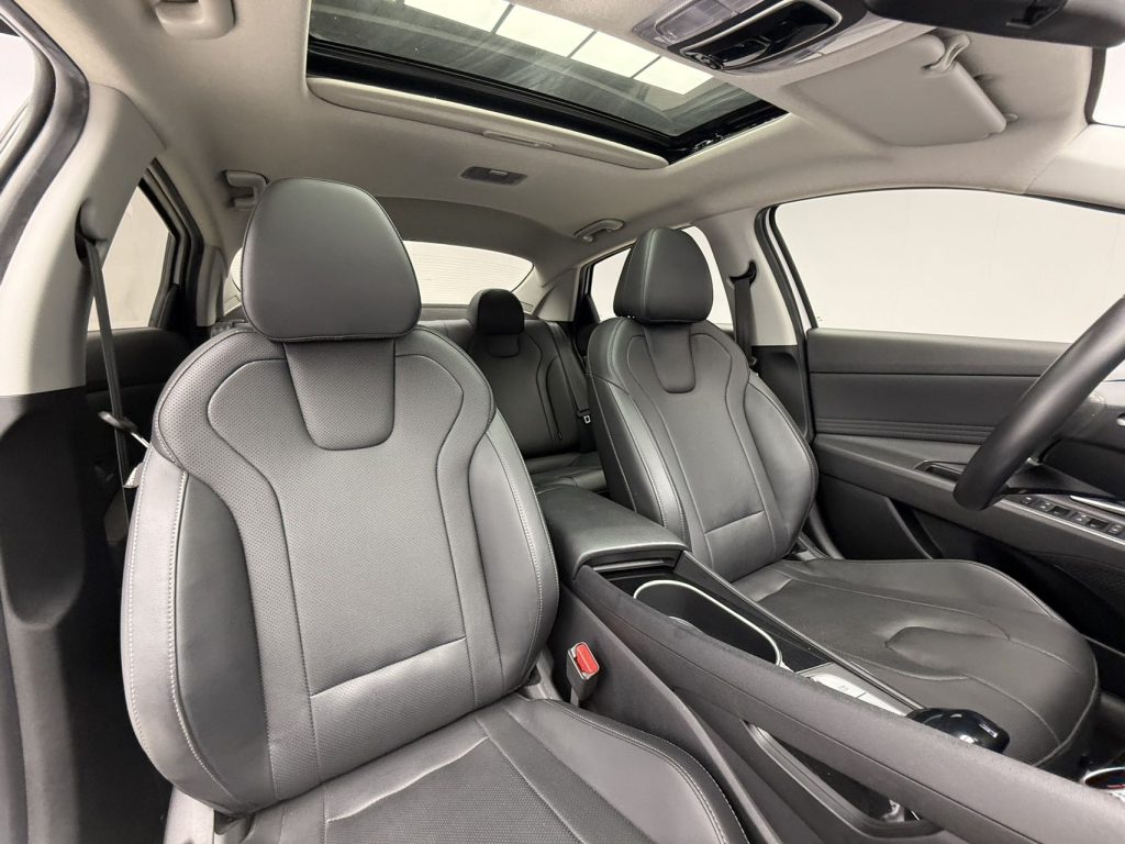 Hyundai Elantra 2021 модельного года, 1,5 л, CVT, GLX Elite Edition - Huishida Trading