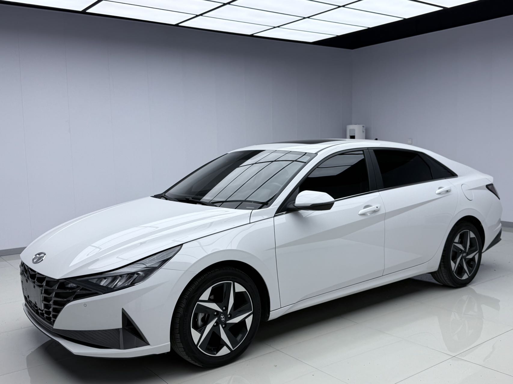 Hyundai Elantra 2021 модельного года, 1,5 л, CVT, GLX Elite Edition