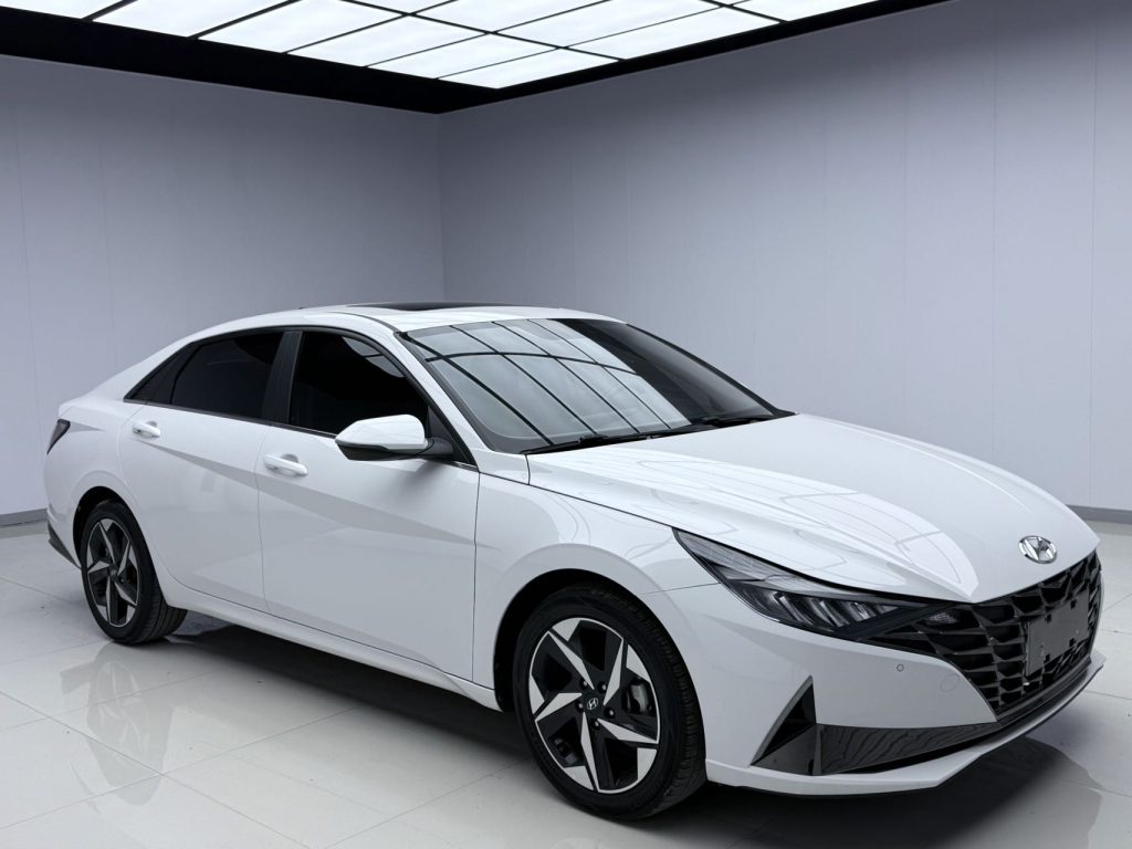 Hyundai Elantra 2021 модельного года, 1,5 л, CVT, GLX Elite Edition - Huishida Trading