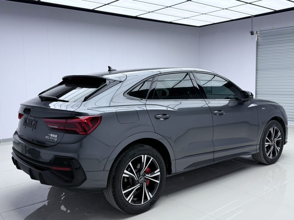 Audi Q3 Sportback 2022 модельного года 40 TFSI Fashion - Huishida Trading