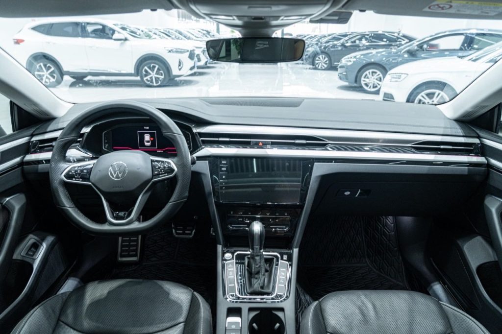 2021 Volkswagen CC 380 is eye-catching - Huishida Trading