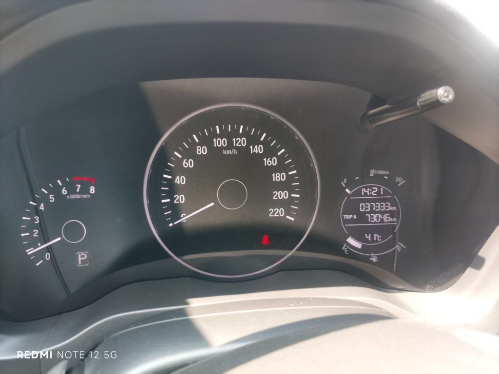 Honda Vezel 2020 модельного года, 1,5 л, CVT, версия Luxury - Huishida Trading