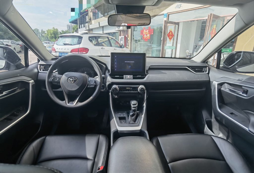 RAV4 2021 модельного года 2.0L CVT с приводом на две колеса, версия Fashion - Huishida Trading