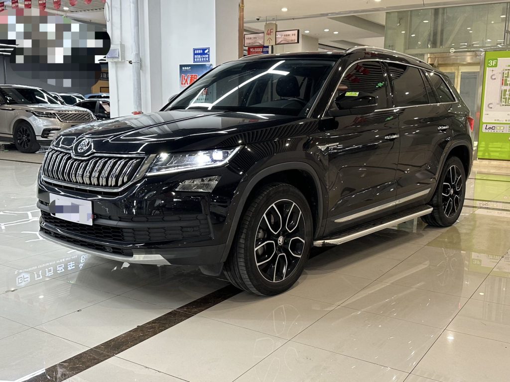 Kodiaq 2021 TSI330 7-местный двухколесный привод, версия Luxury Premium Edition. - Huishida Trading