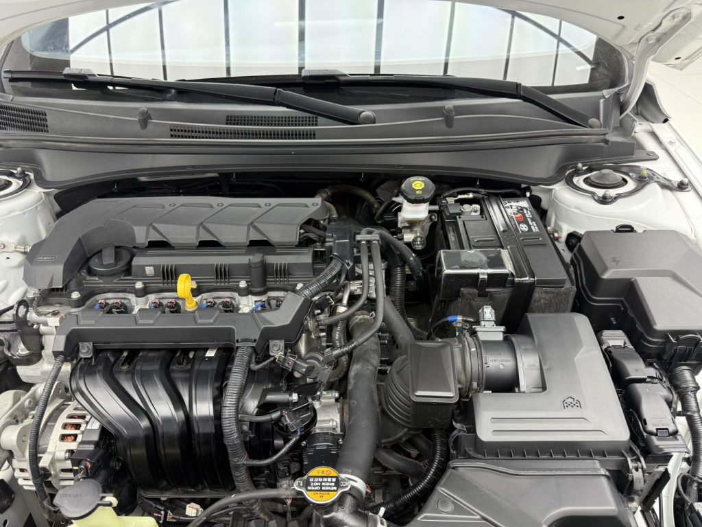 Hyundai Elantra 2022 модельного года, 1,5 л, CVT, юбилейная версия 20-летия - Huishida Trading