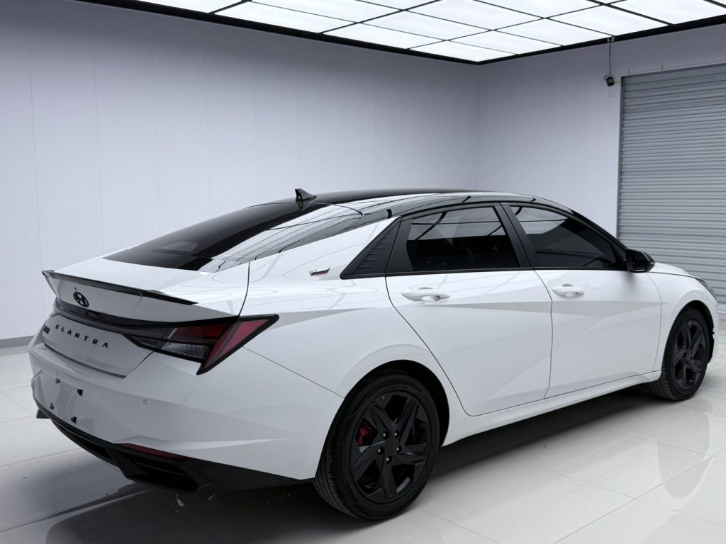 Hyundai Elantra 2022 модельного года, 1,5 л, CVT, юбилейная версия 20-летия - Huishida Trading